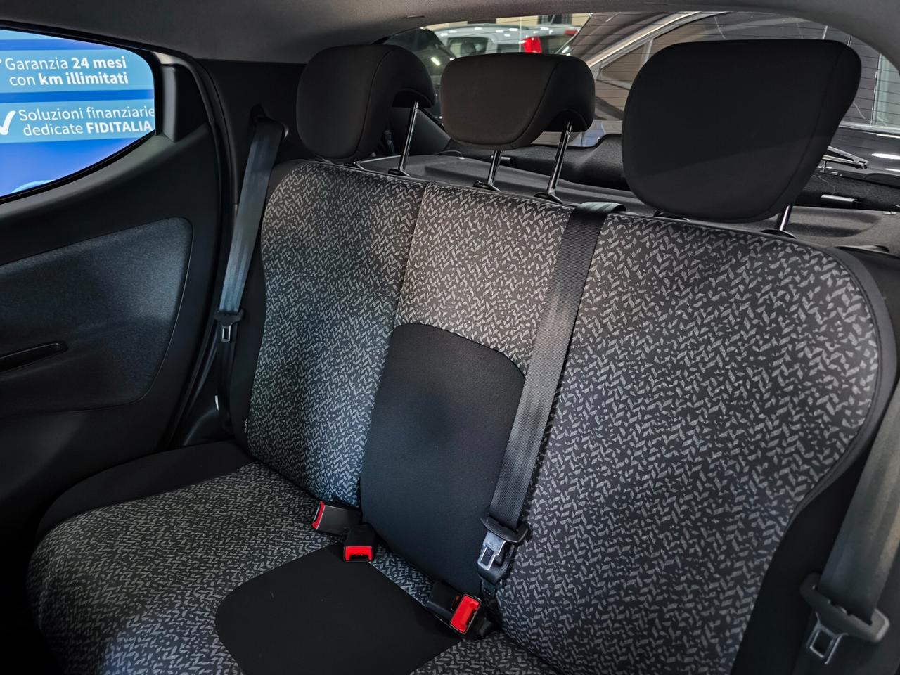 Lancia Ypsilon 1.0 FireFly 5 porte S&S Hybrid Ecochic Silver