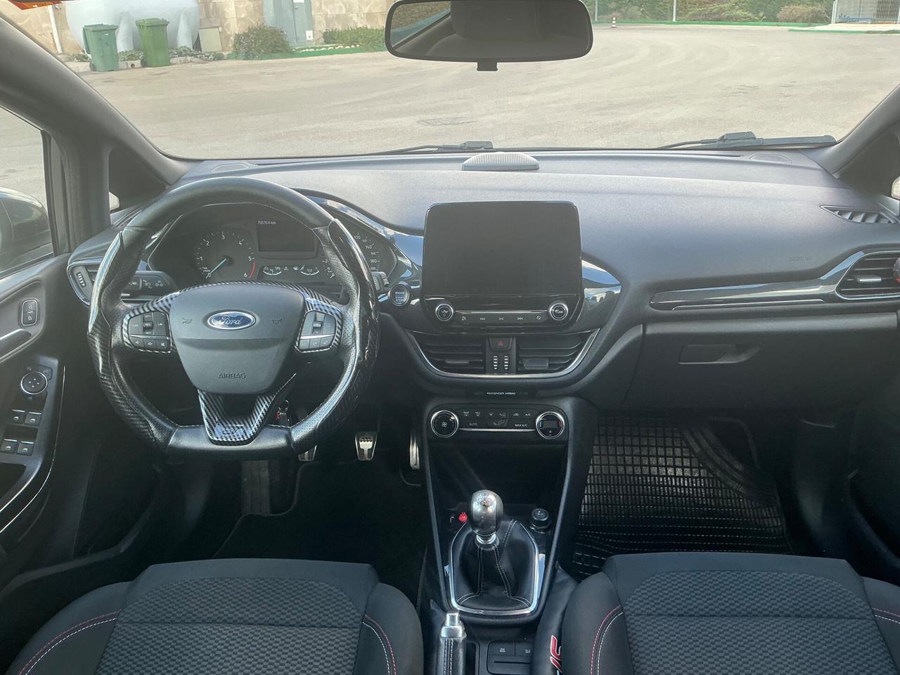 FORD FIESTA 1.5 TDCI ST LINE 85 CV 2018 GARANZIA 12 MESI