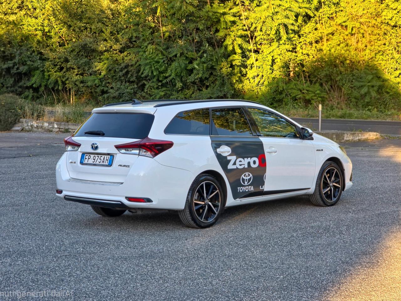 Toyota Auris Touring Sports 1.8 Hybrid Lounge CV-99 E6B Automatico NEO 2018