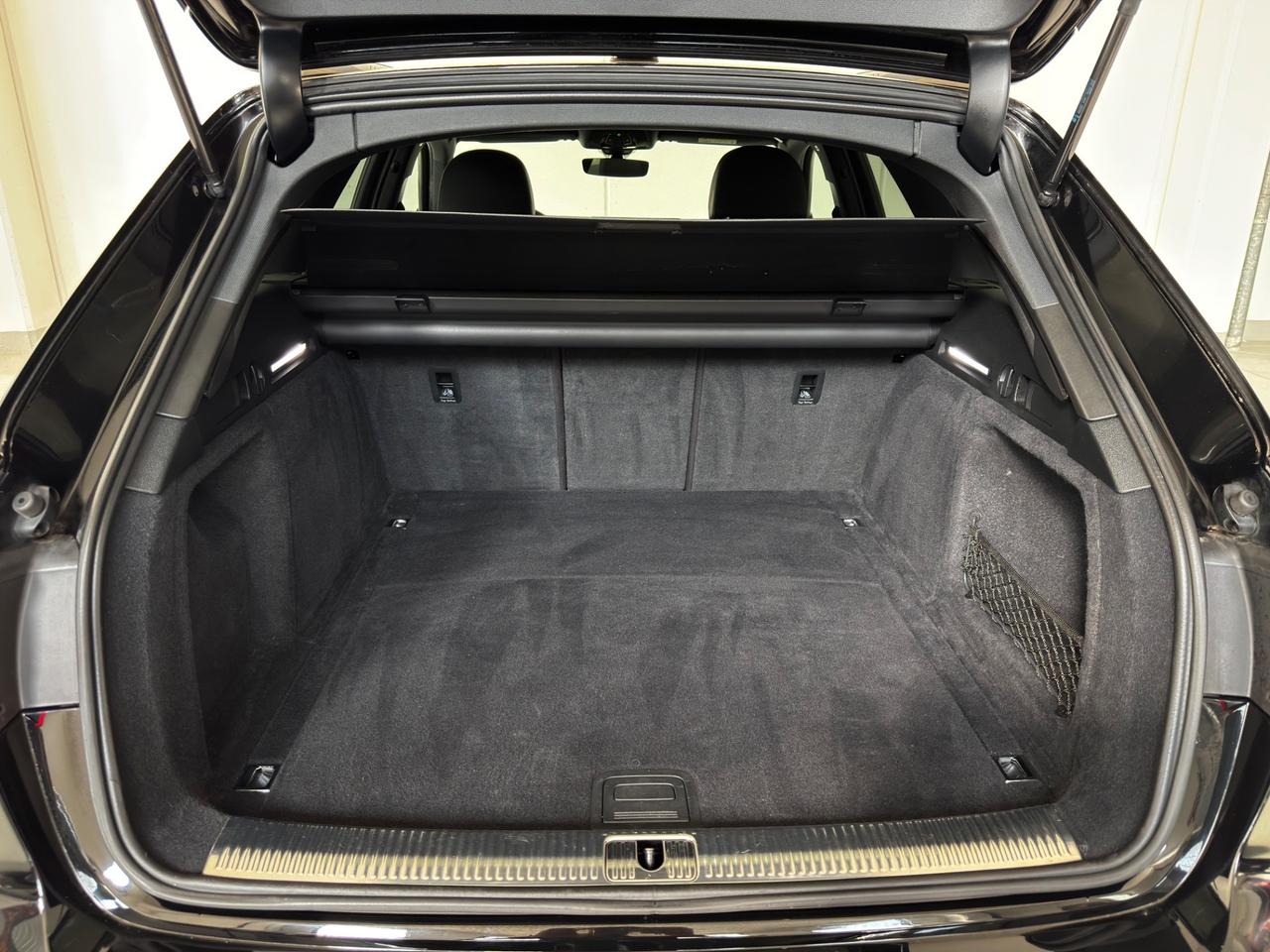 Audi A4 Avant 35 TDI S tronic line edition