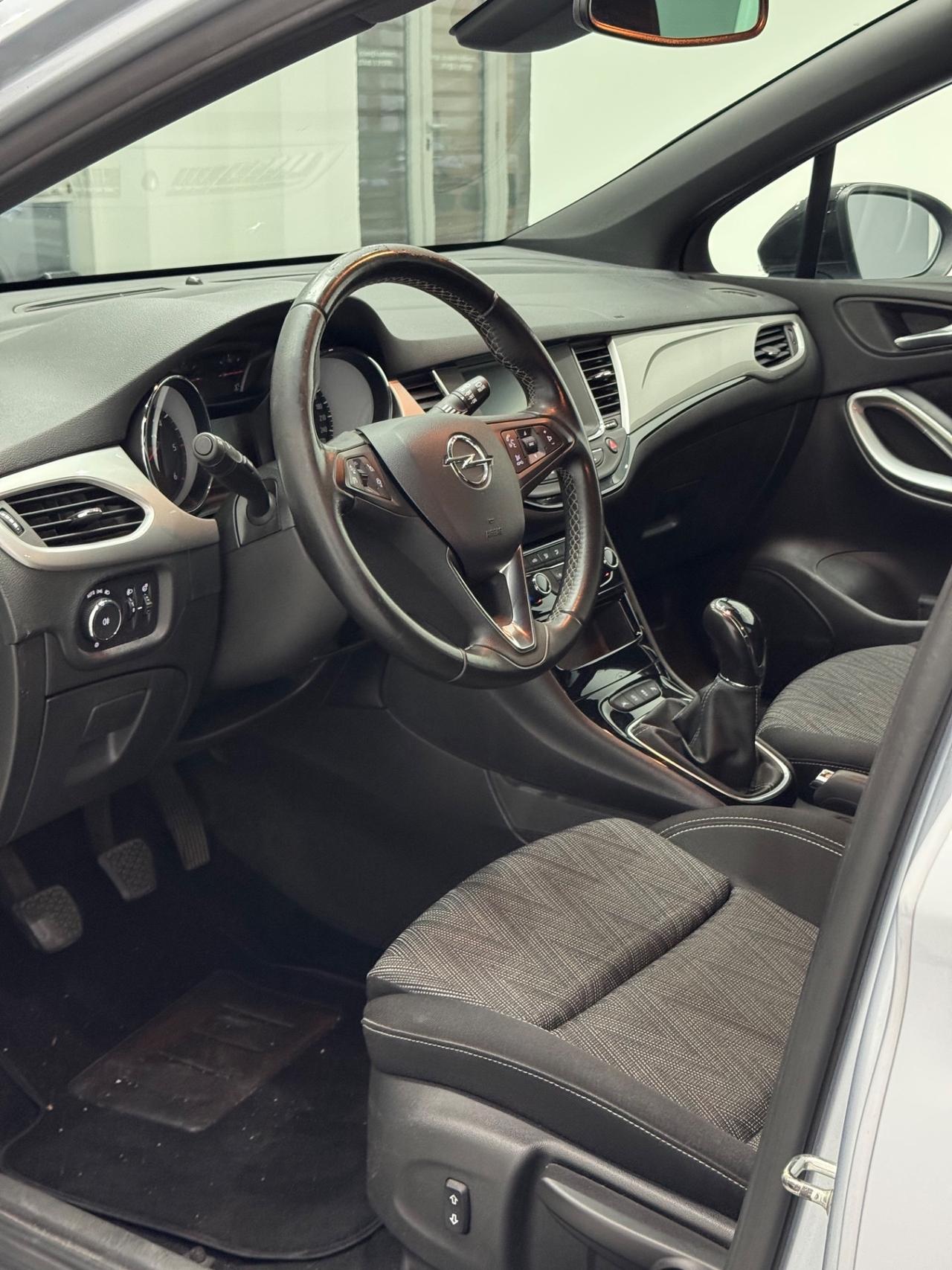 Opel Astra 1.5 CDTI 105 CV S&S 5 porte Business Elegance