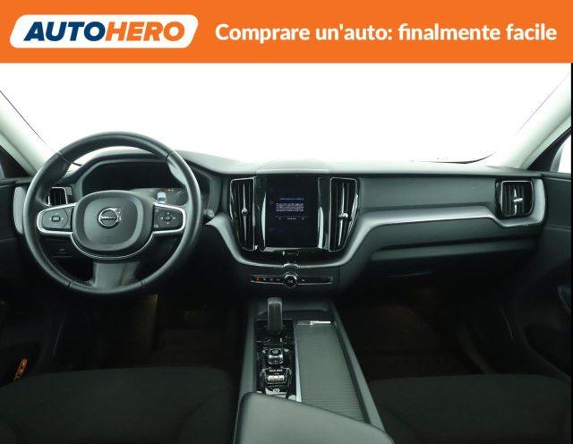 VOLVO XC60 B4 (d) AWD Geartronic Momentum Pro