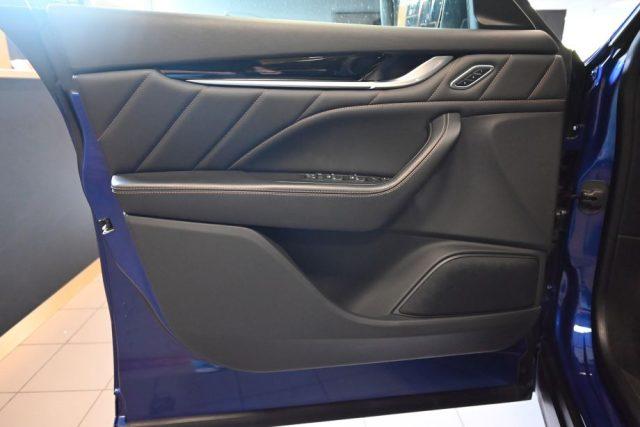 MASERATI Levante 3.0V6 MODENA 350CV F1 TET.21"RADAR CAM360°STRAFULL