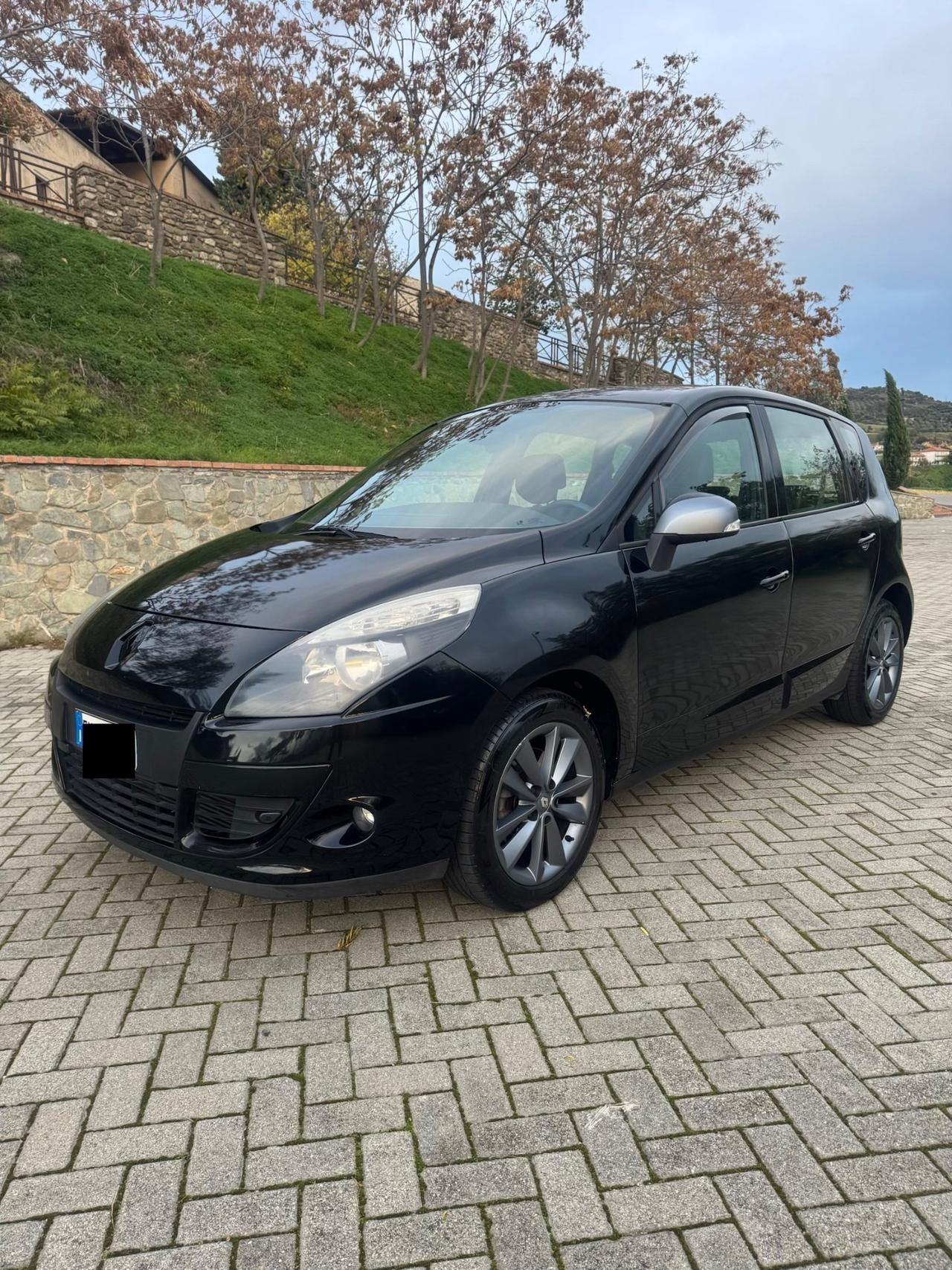 Renault Scenic X-Mod 1.5 dCi 110CV *LUXE* 2011
