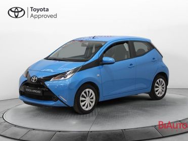 Toyota Aygo Aygo 5p 1.0 x-play my15
