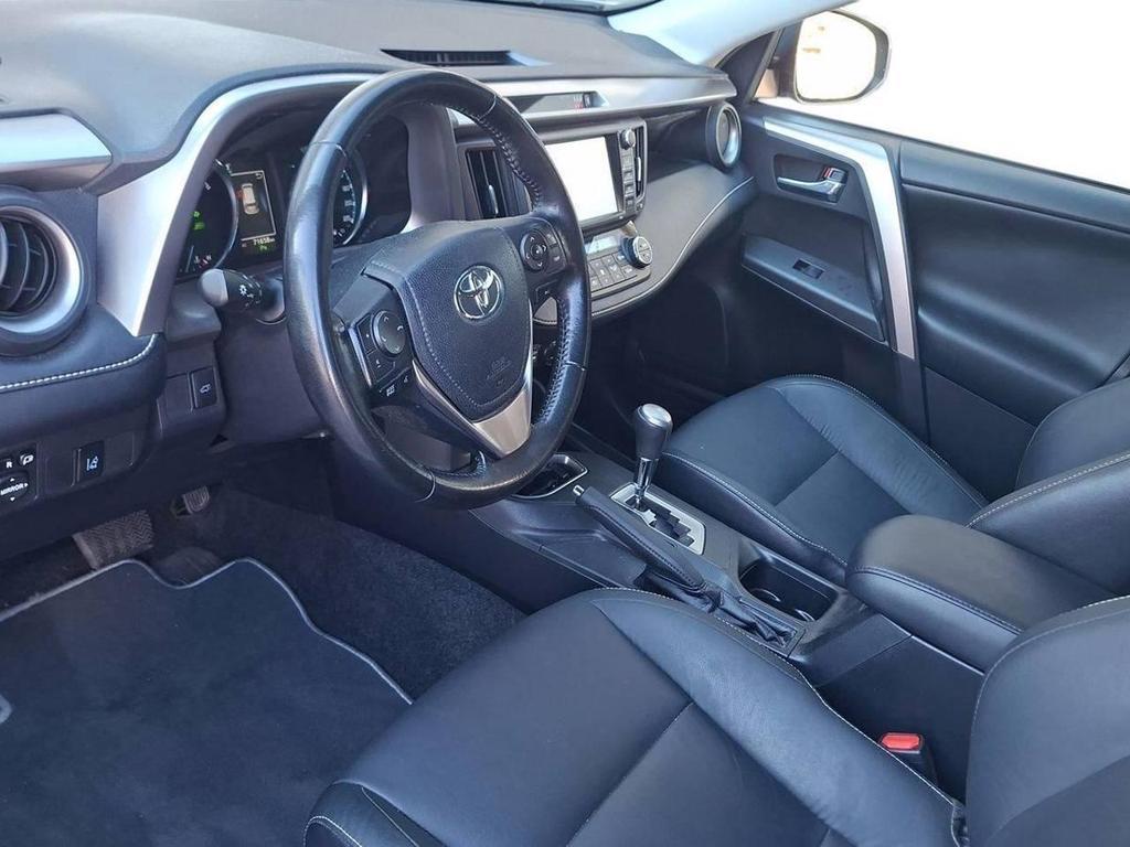 Toyota RAV4 5 Porte 2.5 VVT-i Hybrid Lounge 2WD E-CVT