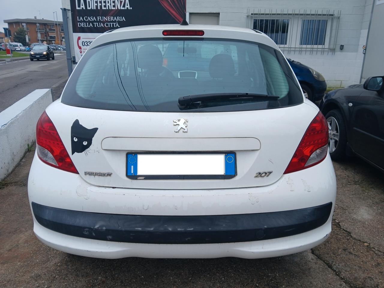 Peugeot 207 1.4 5p. GPL Per Neopatentati
