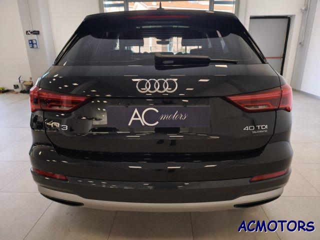 AUDI Q3 40 TDI quattro S tronic Business Advanced