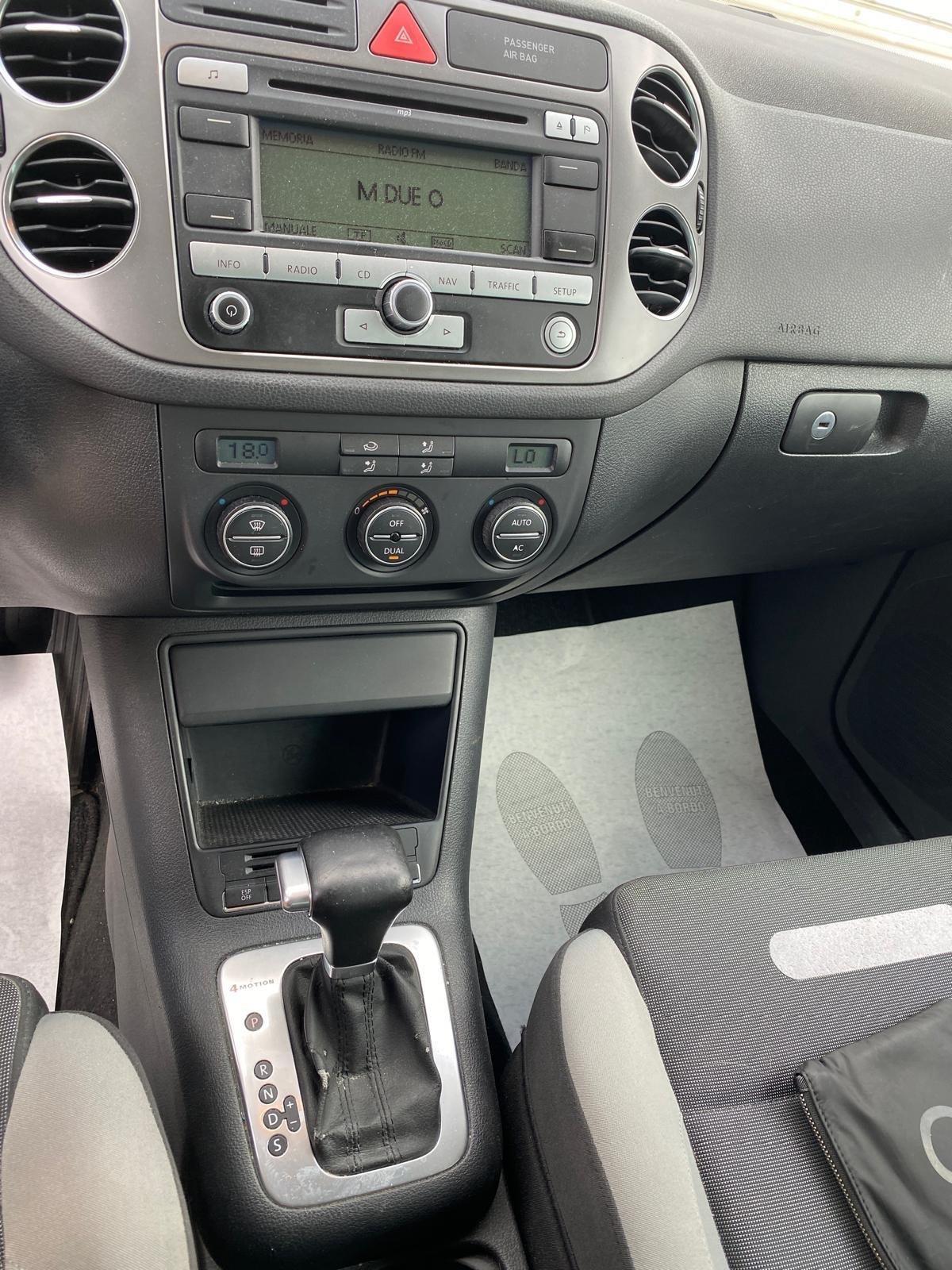 Volkswagen Tiguan 2.0 TDI DPF 4MOTION Sport & Style