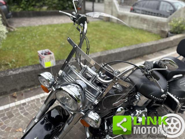 HARLEY-DAVIDSON Softail Standard classic heritage