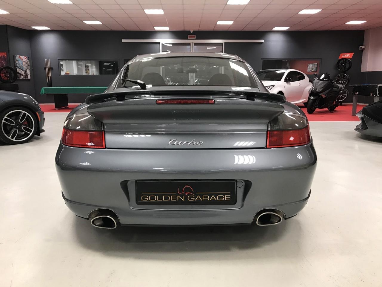 Porsche 996 Turbo Manuale