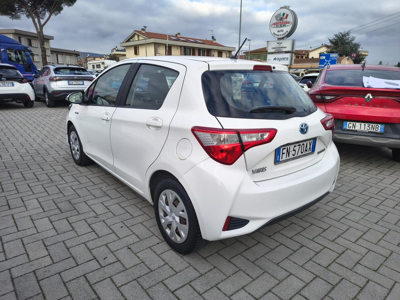 Toyota Yaris 1.5 Hybrid 5 porte **PREZZO REALE**