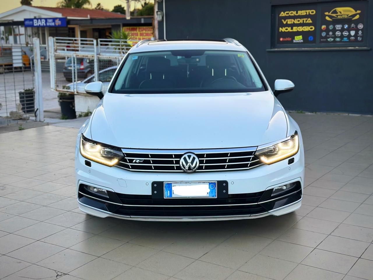 Volkswagen Passat Variant 2.0 TDI 190 CV DSG Highline BlueMotion Tech.