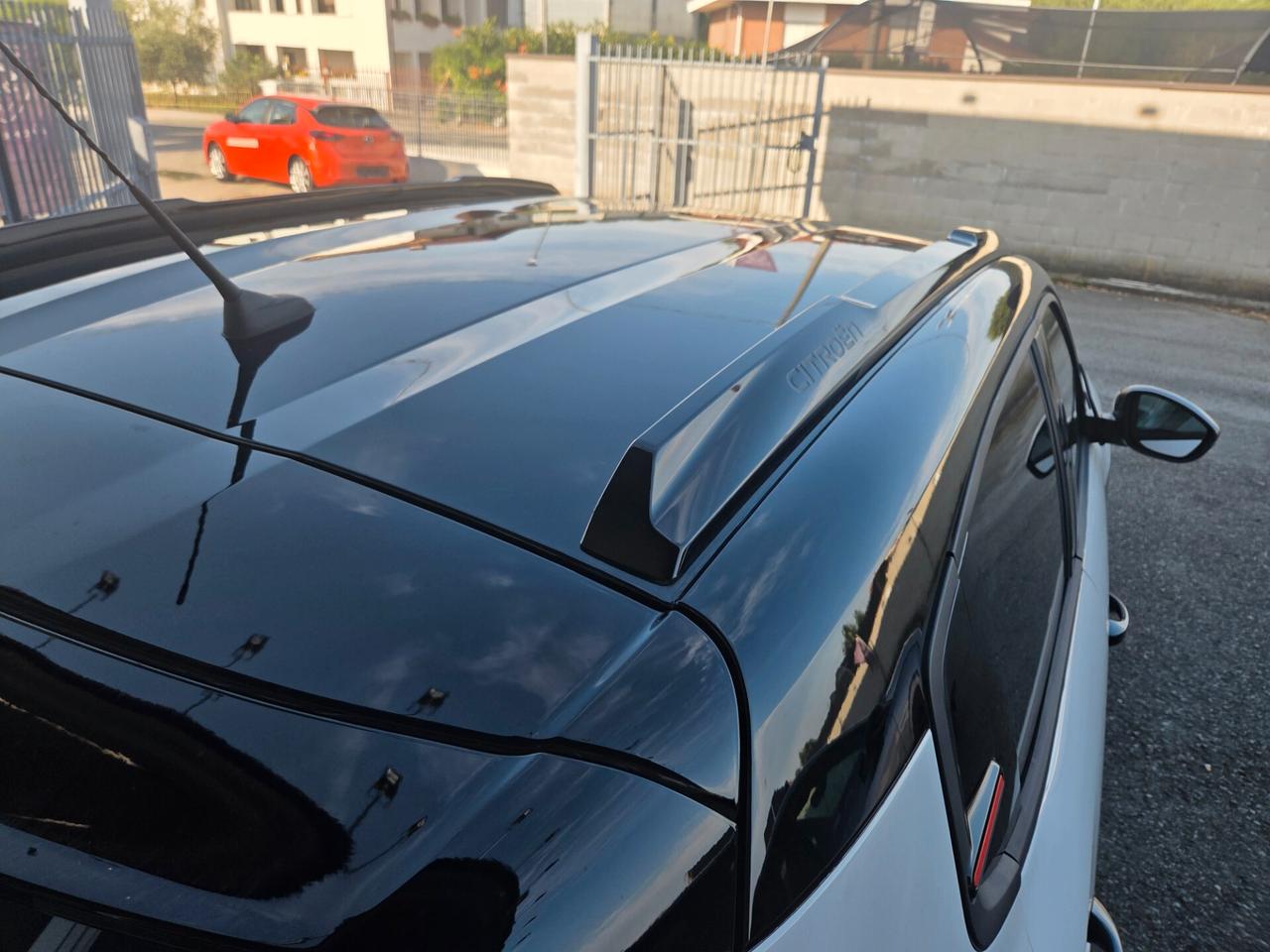 Citroen C3 MAX 100 CV KM0 TETTO NERO NESSUN OBBLIGO FINANZIARIO !