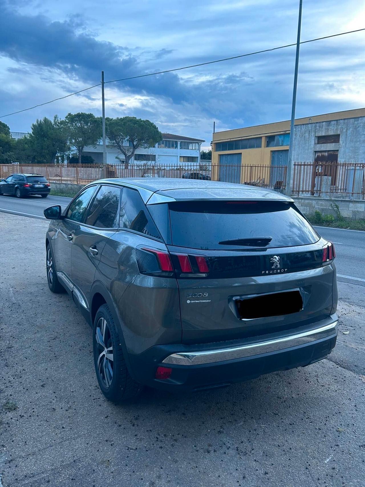 Peugeot 3008 BlueHDi 120 S&S Allure