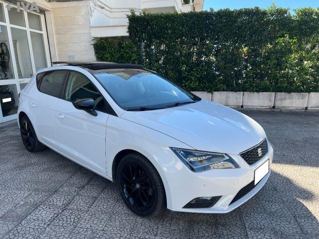 SEAT Leon 1.6 TDI 105 CV DSG 5p