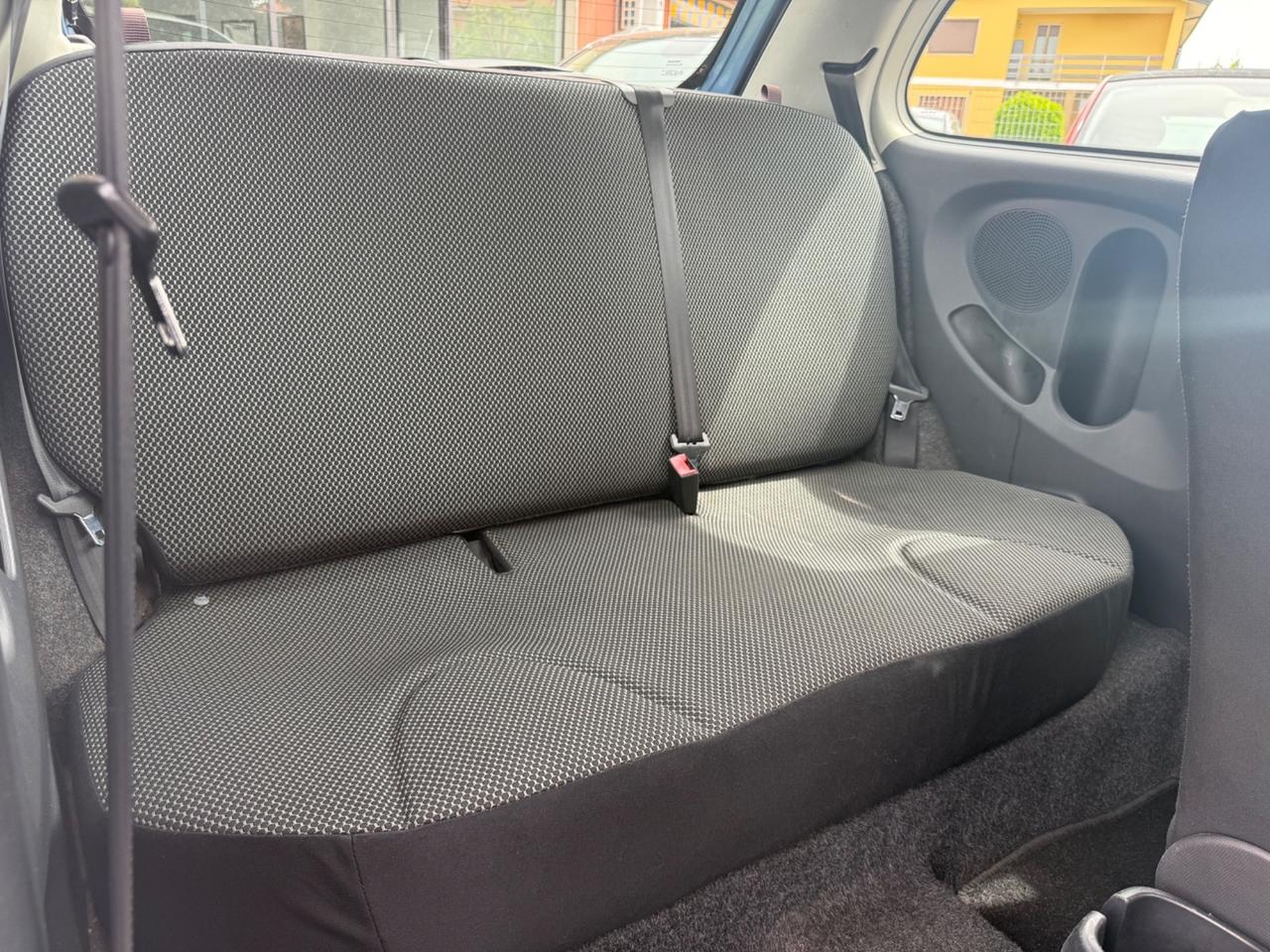 Nissan Micra 1.2 16V 65CV 3 porte Junior