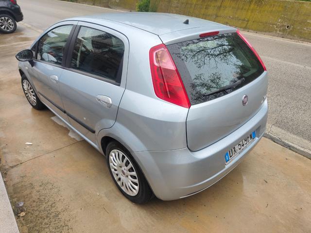 FIAT Grande Punto 1.3 MJT 75 CV 5 porte Dynamic