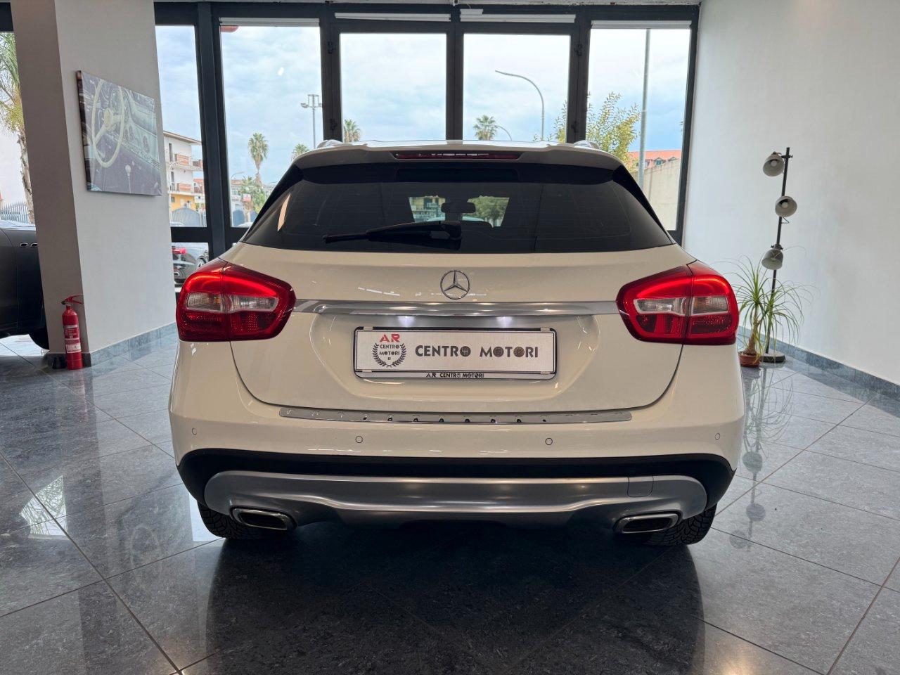 Mercedes GLA 180 d (cdi) Sport auto Navi Pelle