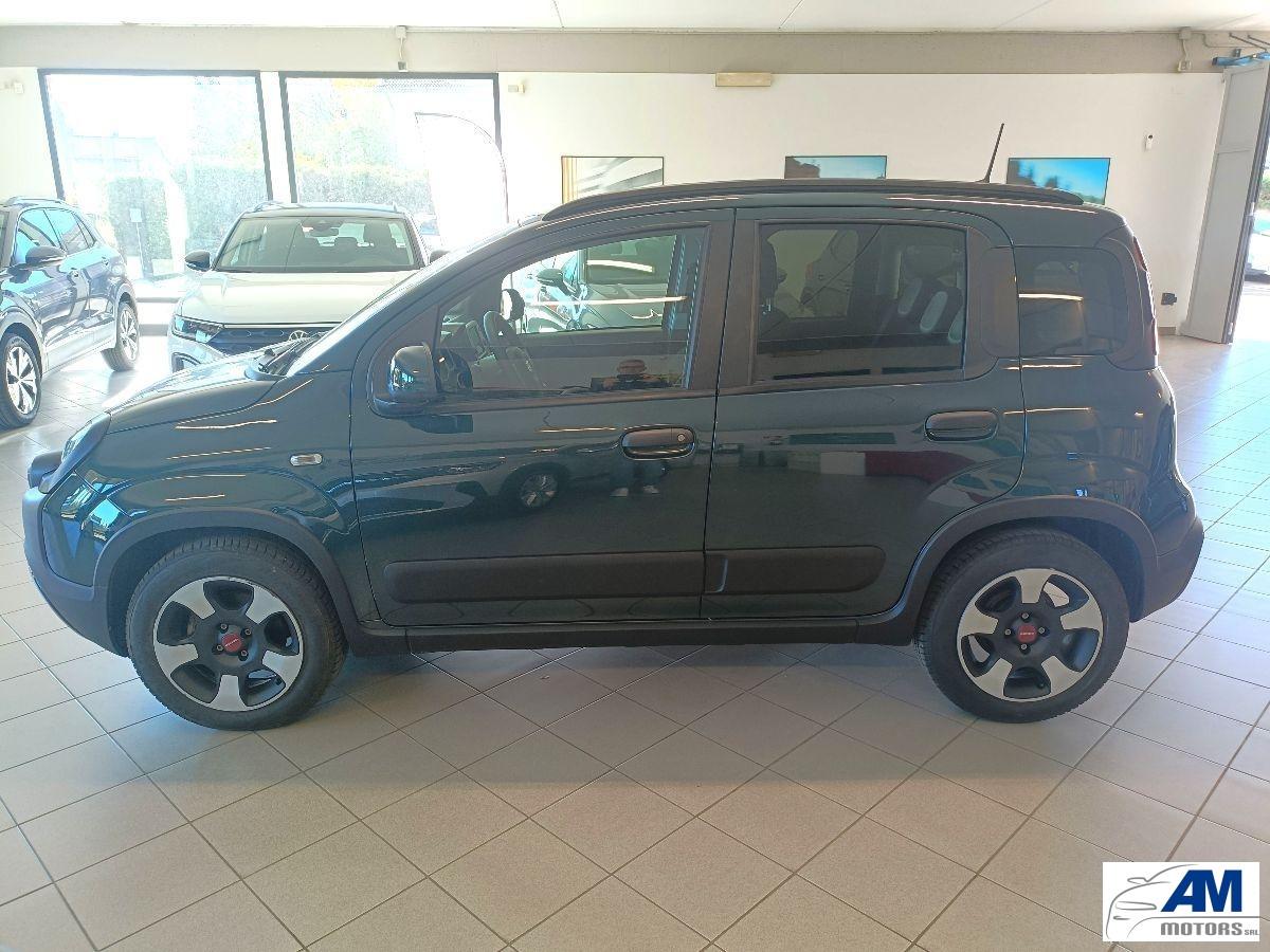 FIAT - Panda Cross firefly hybrid