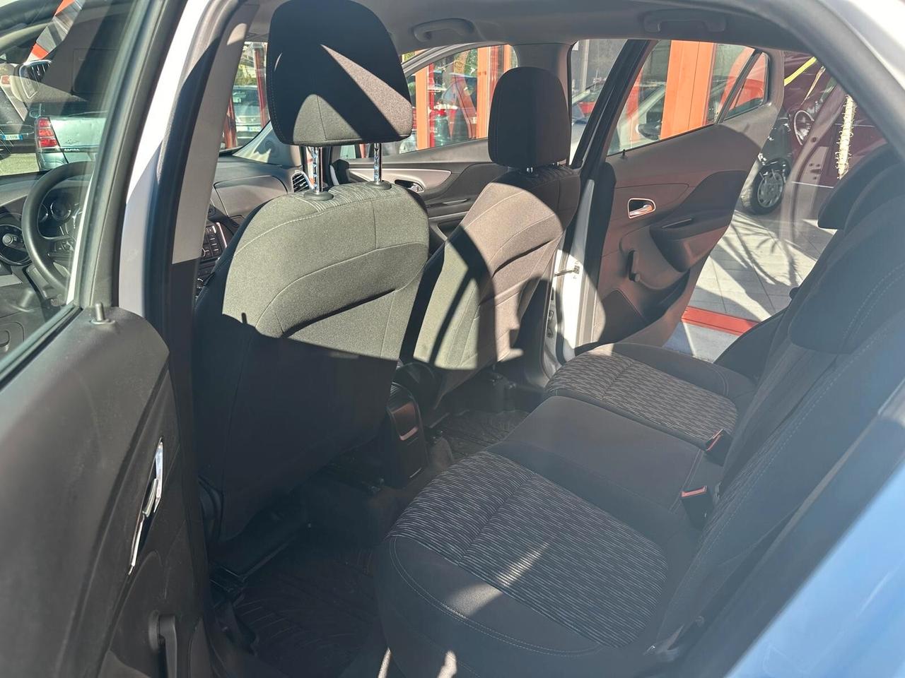 Opel Mokka 1.6 Ecotec 115CV + GANCIO TRAINO