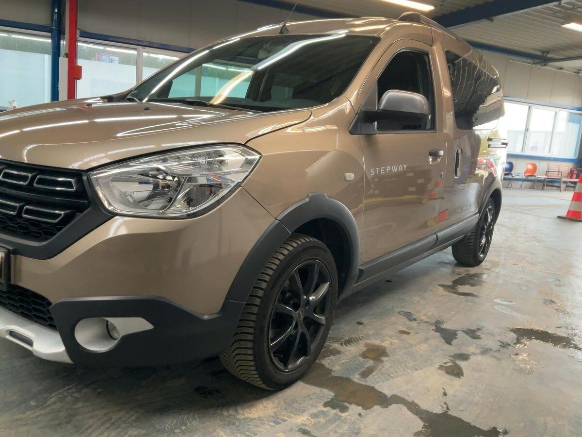 Dacia Dokker Stepway 1.6 8V 110CV GPL