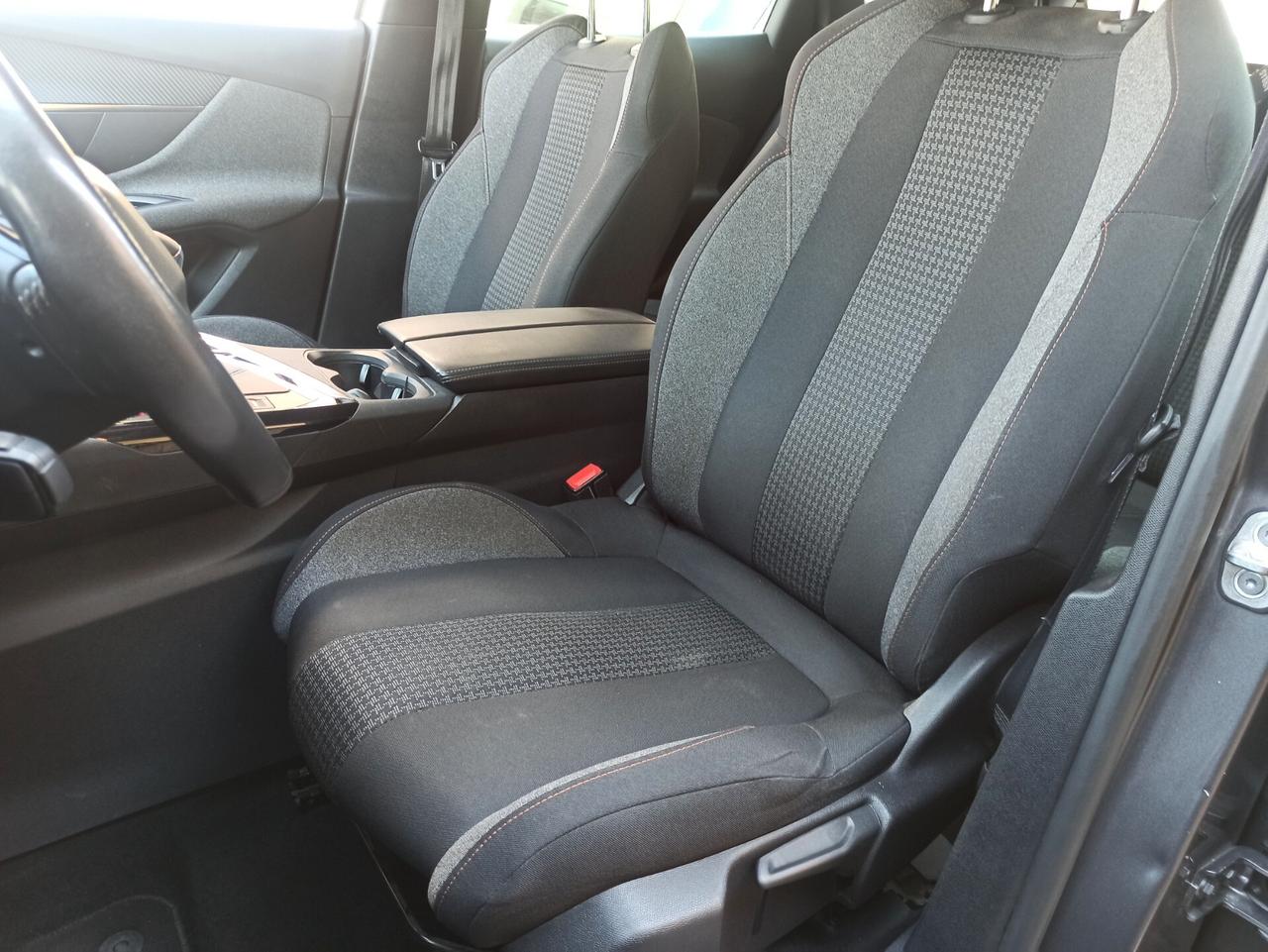 Peugeot 3008 BlueHDi 130 S&S Allure Pack NEOPATENTATI