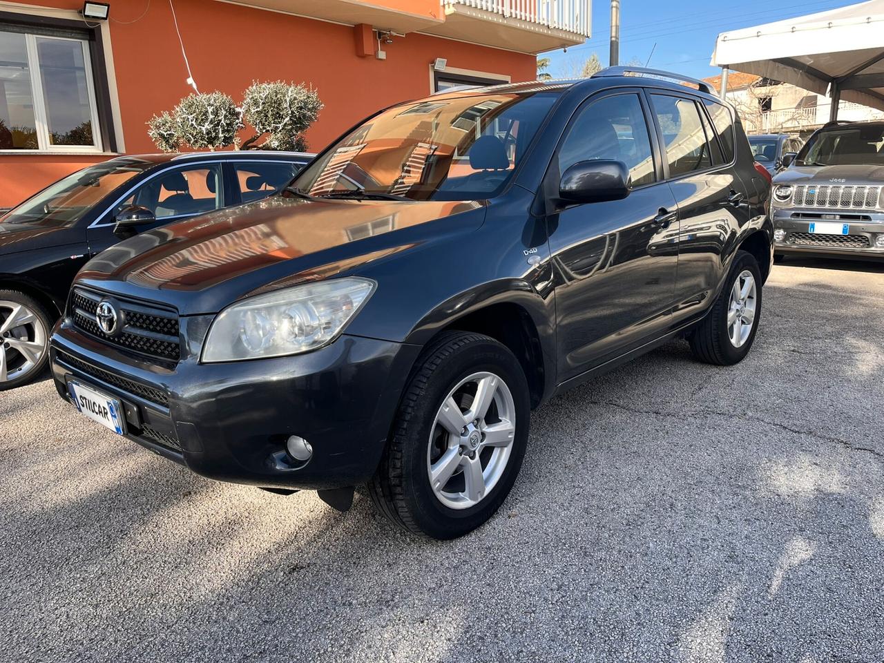 Toyota RAV 4 2.2 4x4 Diesel 136 CV Fuoristrada Luxury
