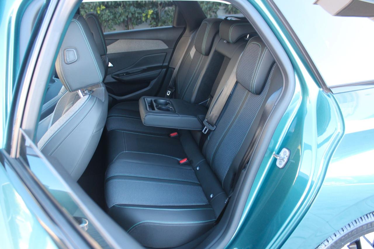 Peugeot 308 BlueHDi 130 S&S SW Allure