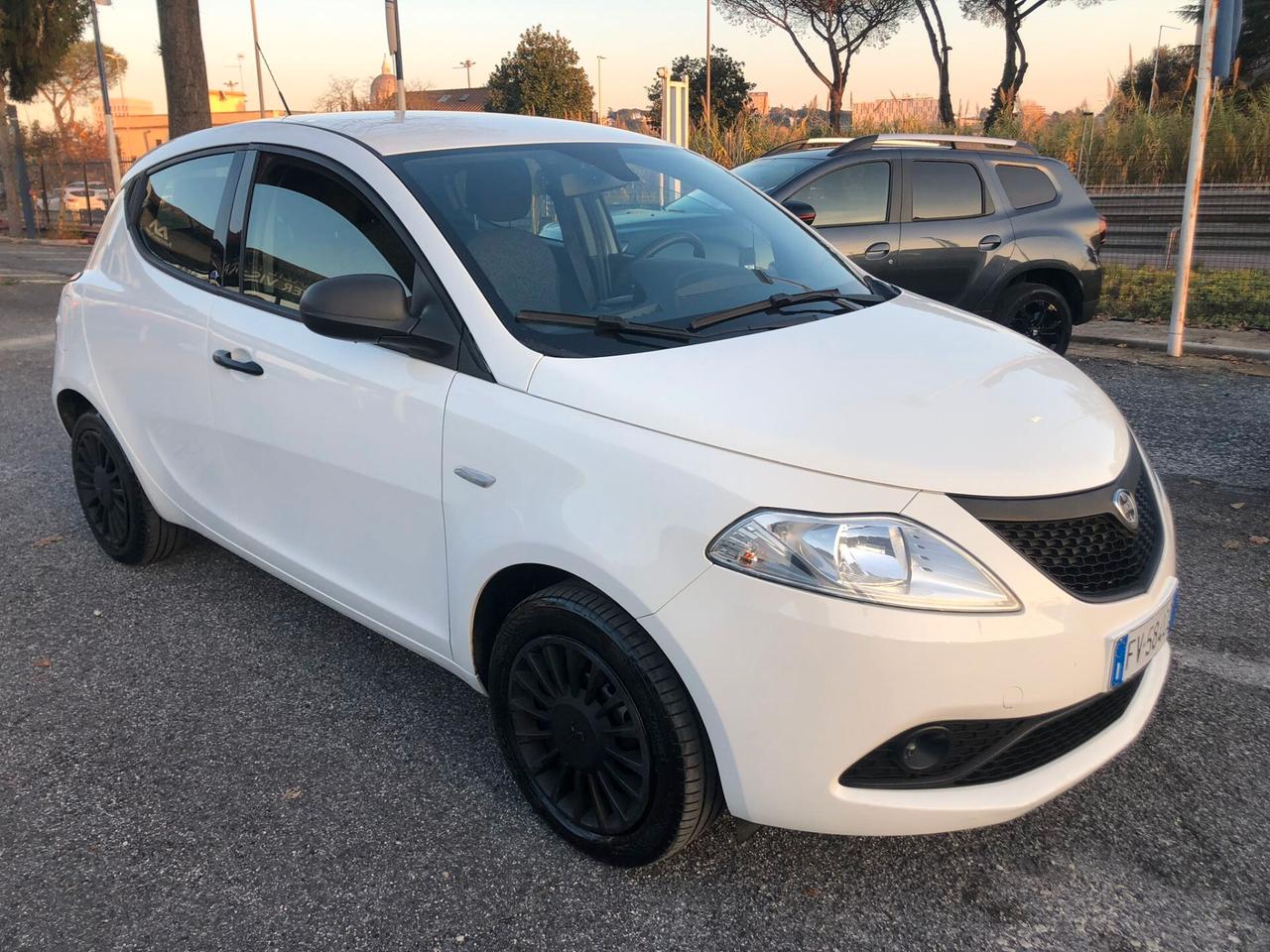 Lancia Ypsilon 1.2 69 CV 5 porte GPL Ecochic Elefantino Blu PROMO FINANZIAMENTO