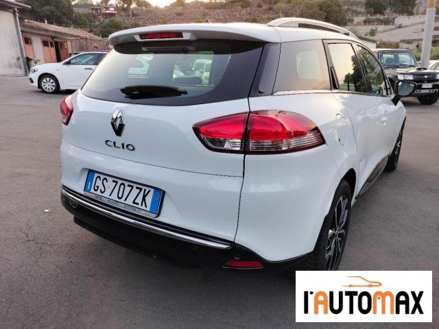 RENAULT - Clio Sporter Sporter 1.5 dci Moschino Zen 75cv