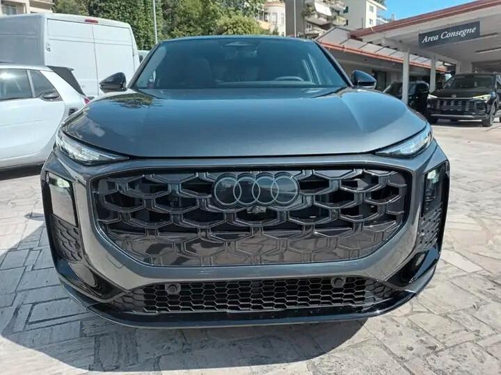 Audi Q3 SPB 35 TDI S-tronic 150cv S-line Black Line KM0