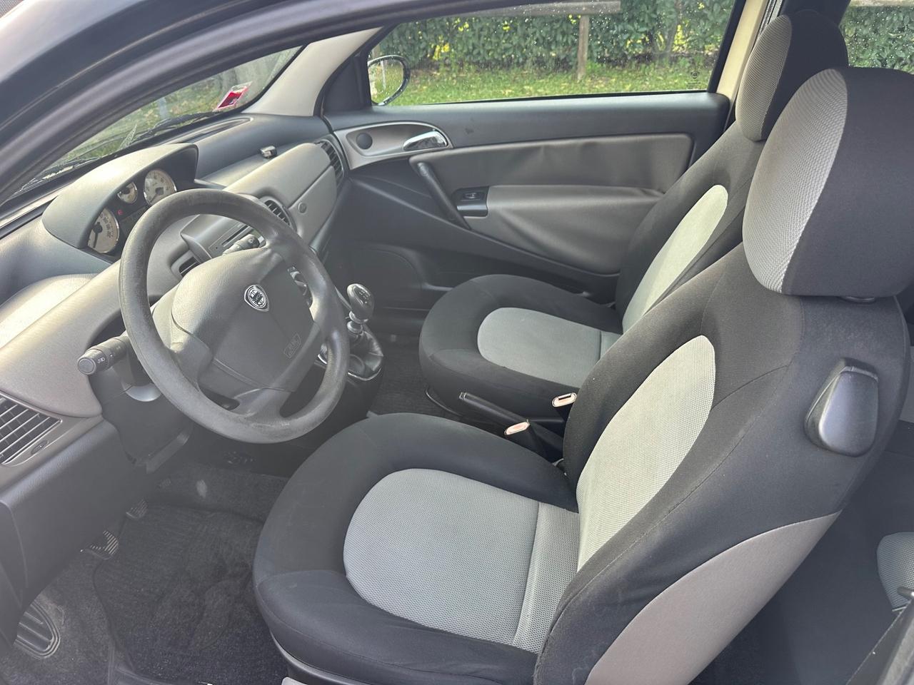 Lancia Ypsilon 1.2 benz GPL 2006 NEOPAT