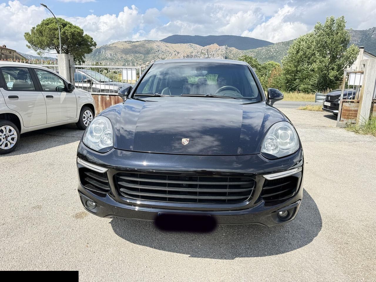 PORSCHE CAYENNE DIESEL NAVI PASM LED