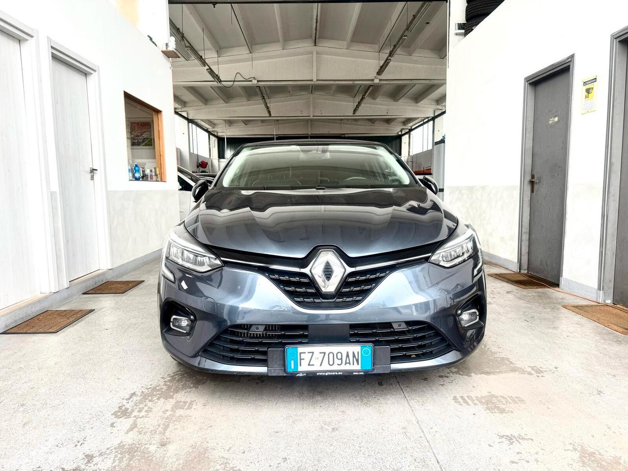 Renault Clio TCe 130 CV EDC FAP 5 porte Intens