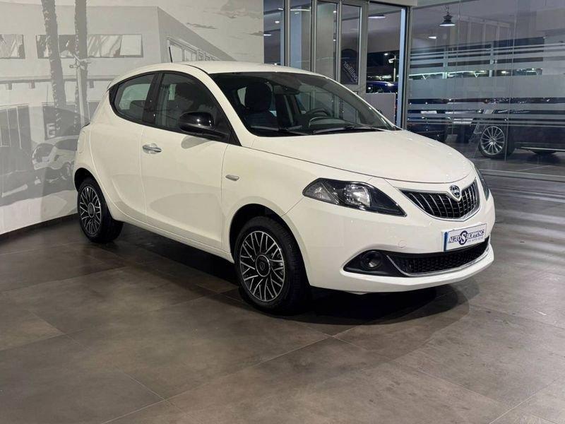 Lancia Ypsilon 3ª serie 1.0 FireFly 5 porte S&S Hybrid Platino