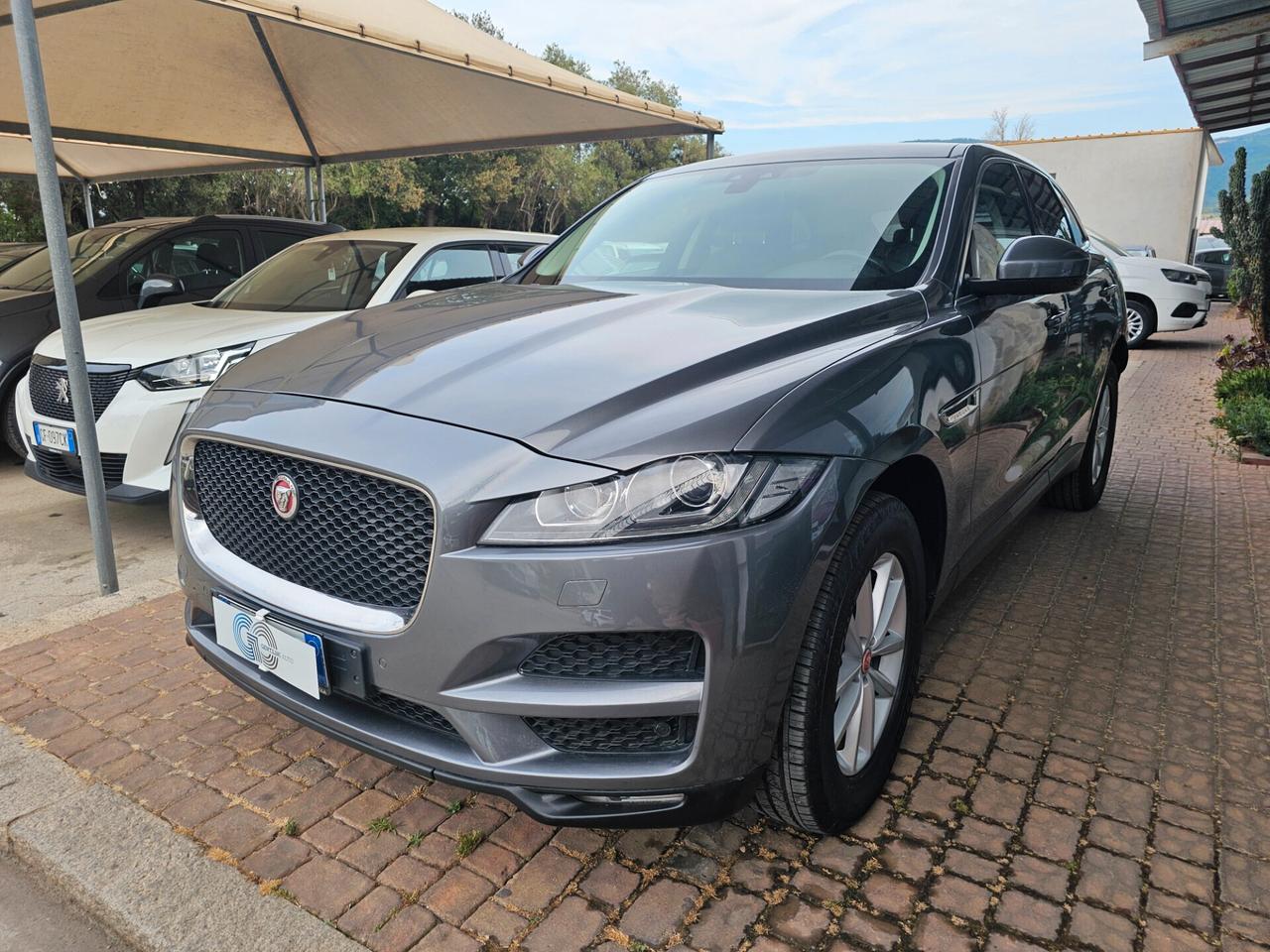 Jaguar F-Pace 2.0 D 180 CV AWD Prestige