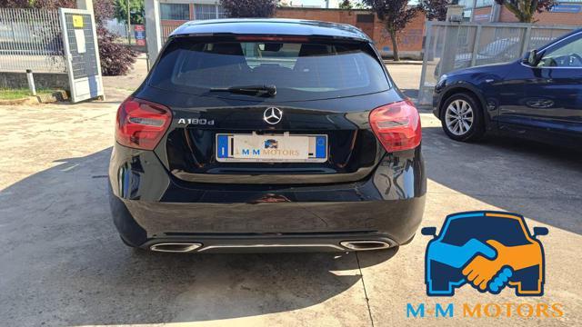 MERCEDES-BENZ A 180 d Business