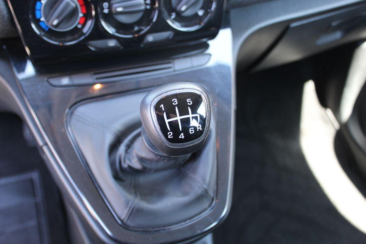 LANCIA - Ypsilon - 1.0 FireFly 5p.S&S Hyb. Gold Pl.