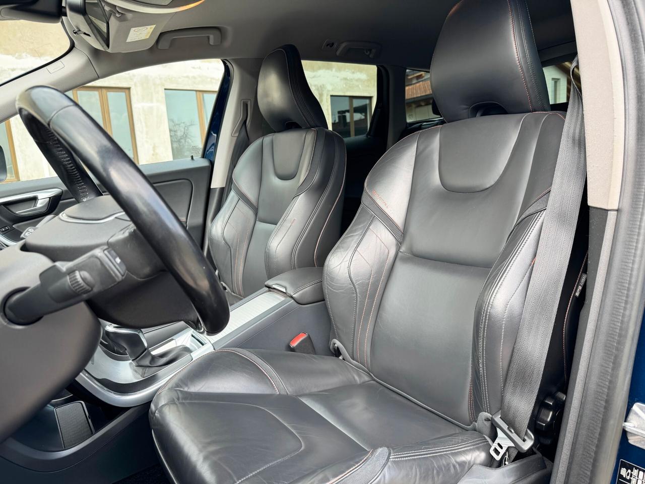 Volvo XC 60 2.0 D4 Geartronic 163cv Ocean Race | PREZZO PROMO