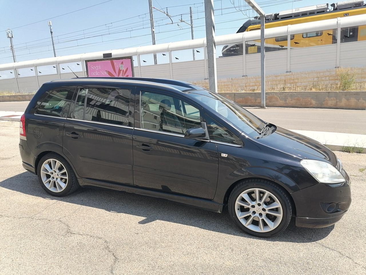 Opel Zafira 1.9 CDTI 150CV 7 posti COSMO 2008