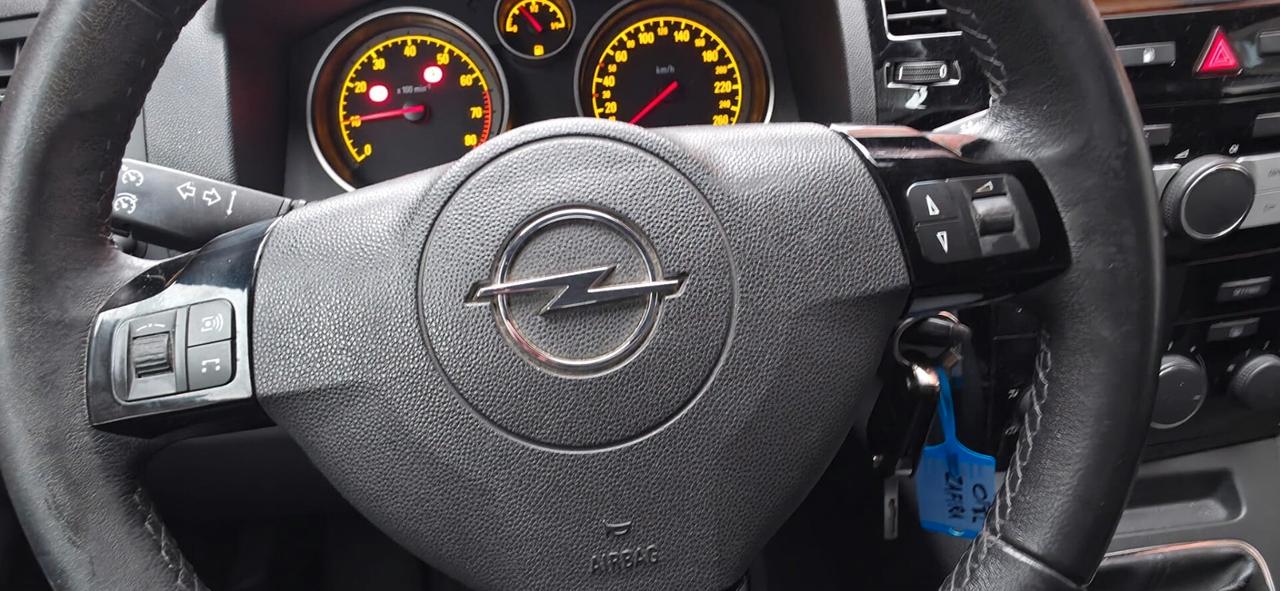 Opel zafira 1.6 benzina con metano neop