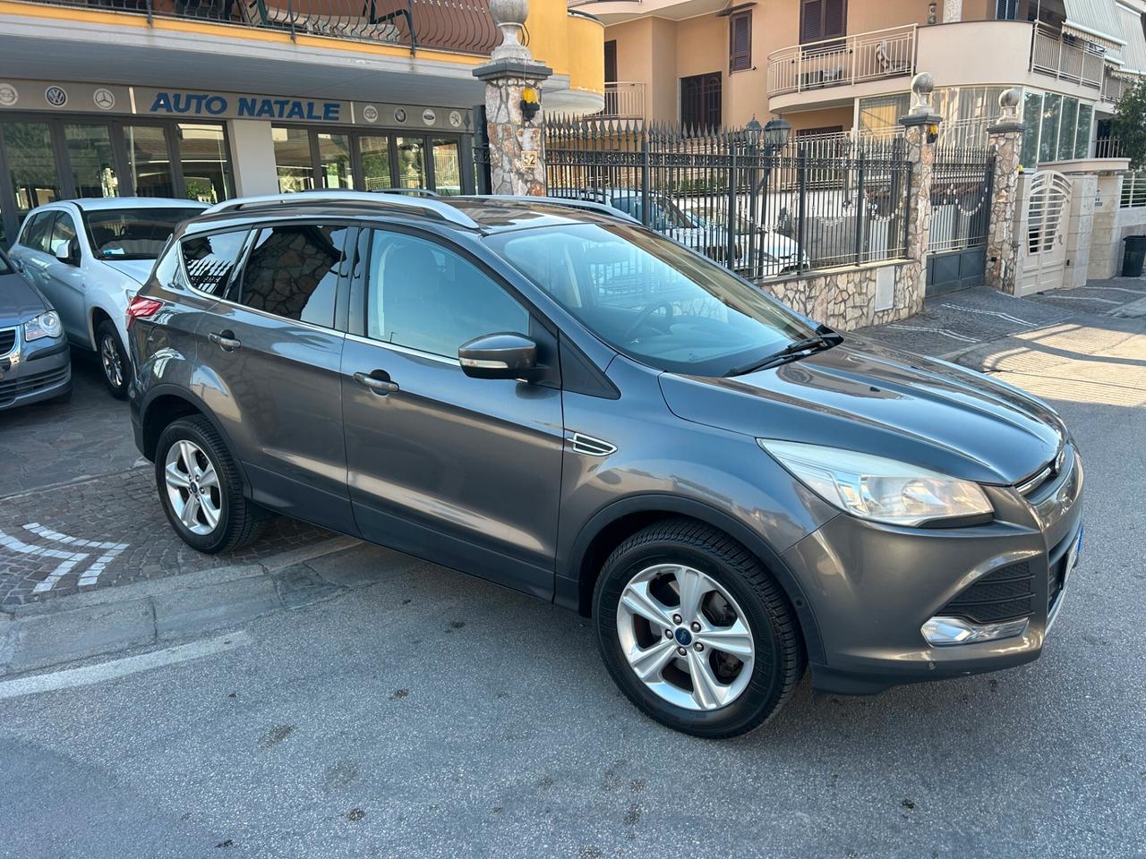 Ford Kuga 2.0 TDCI 140 CV 4WD Titanium