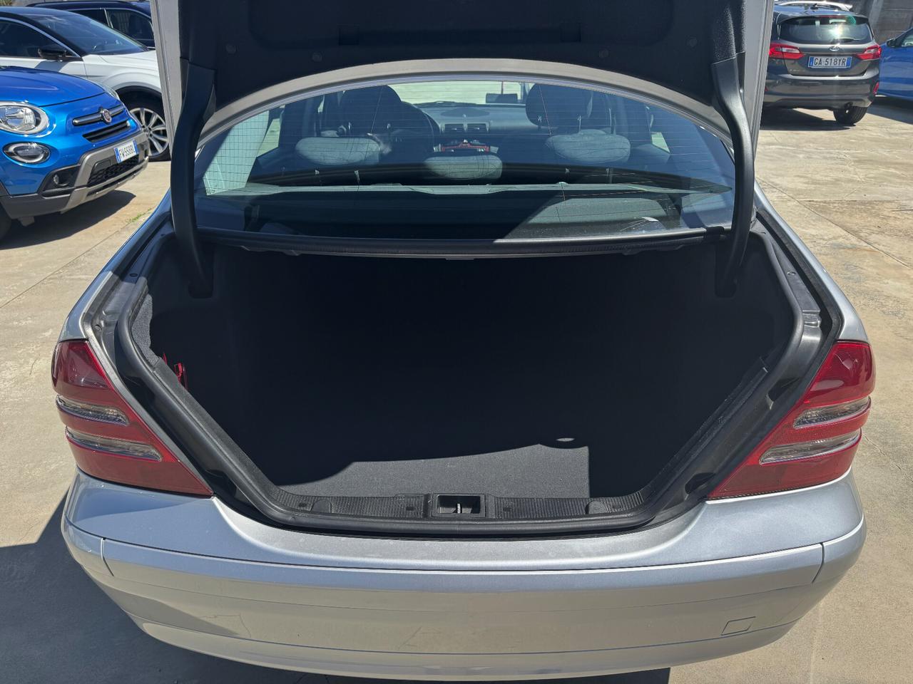 MERCEDES-BENZ C 200CDI CLASSIC/94.000KM