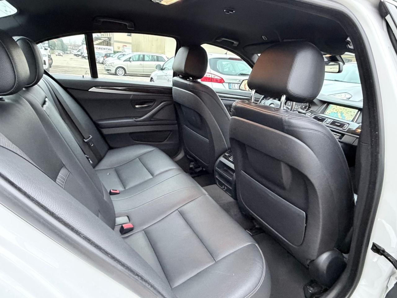 BMW 520d 190CV AUTOMATICO Luxury 2015 EURO6
