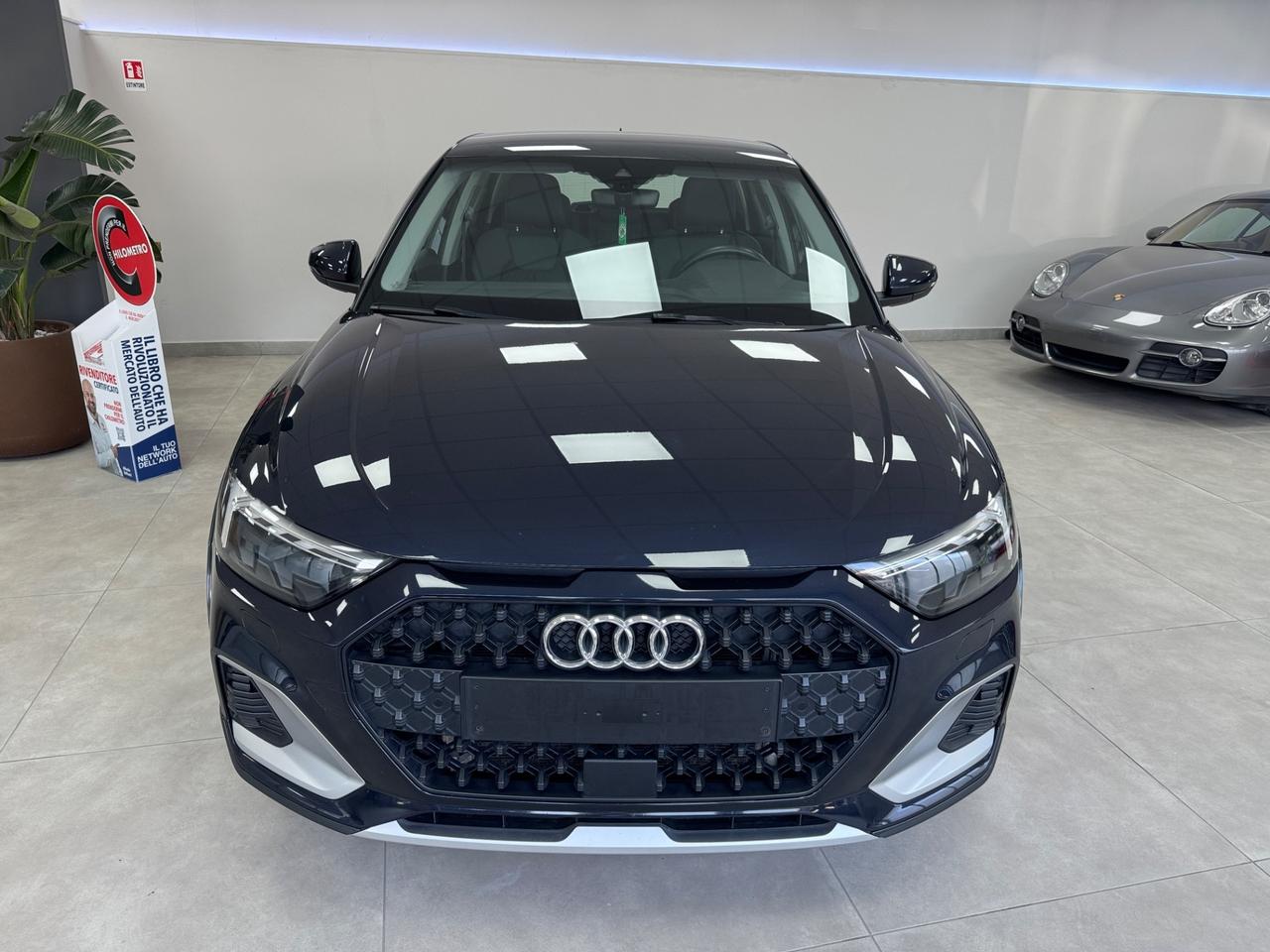 Audi A1 citycarver 30 TFSI S tronic Identity Contrast