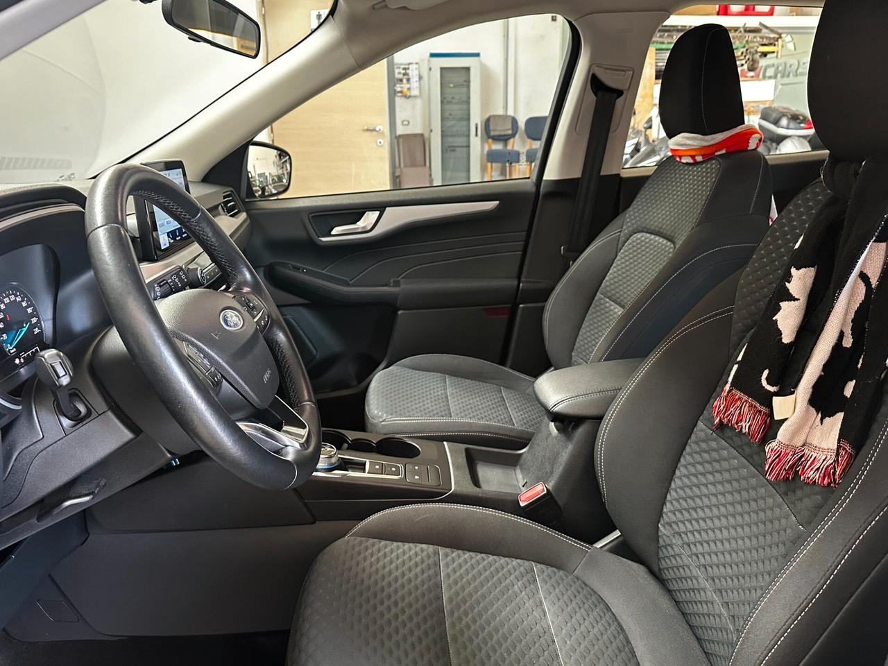 Ford Kuga 2.5 Full Hybrid 190 CV CVT 2WD Connect