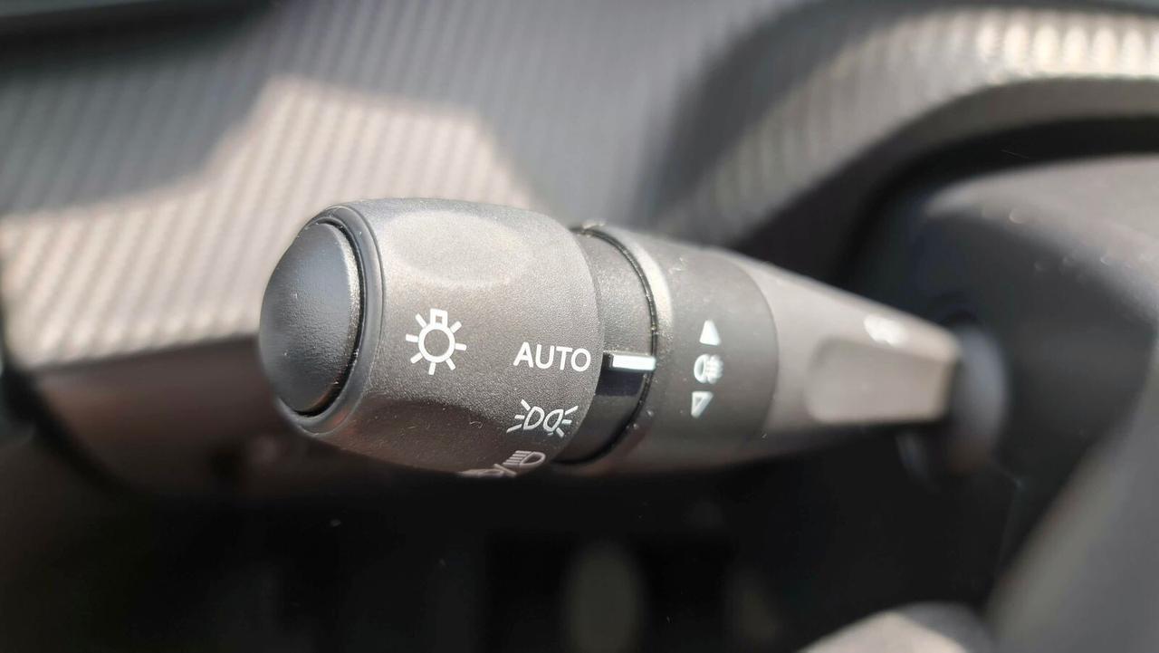 Peugeot 2008 PureTech 100 S&S Allure