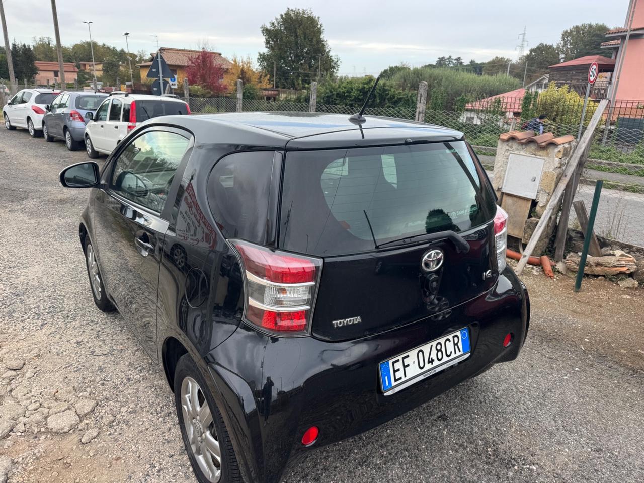 Toyota iQ 1.0 Sol AUTOMATICO NEOPATENTATI