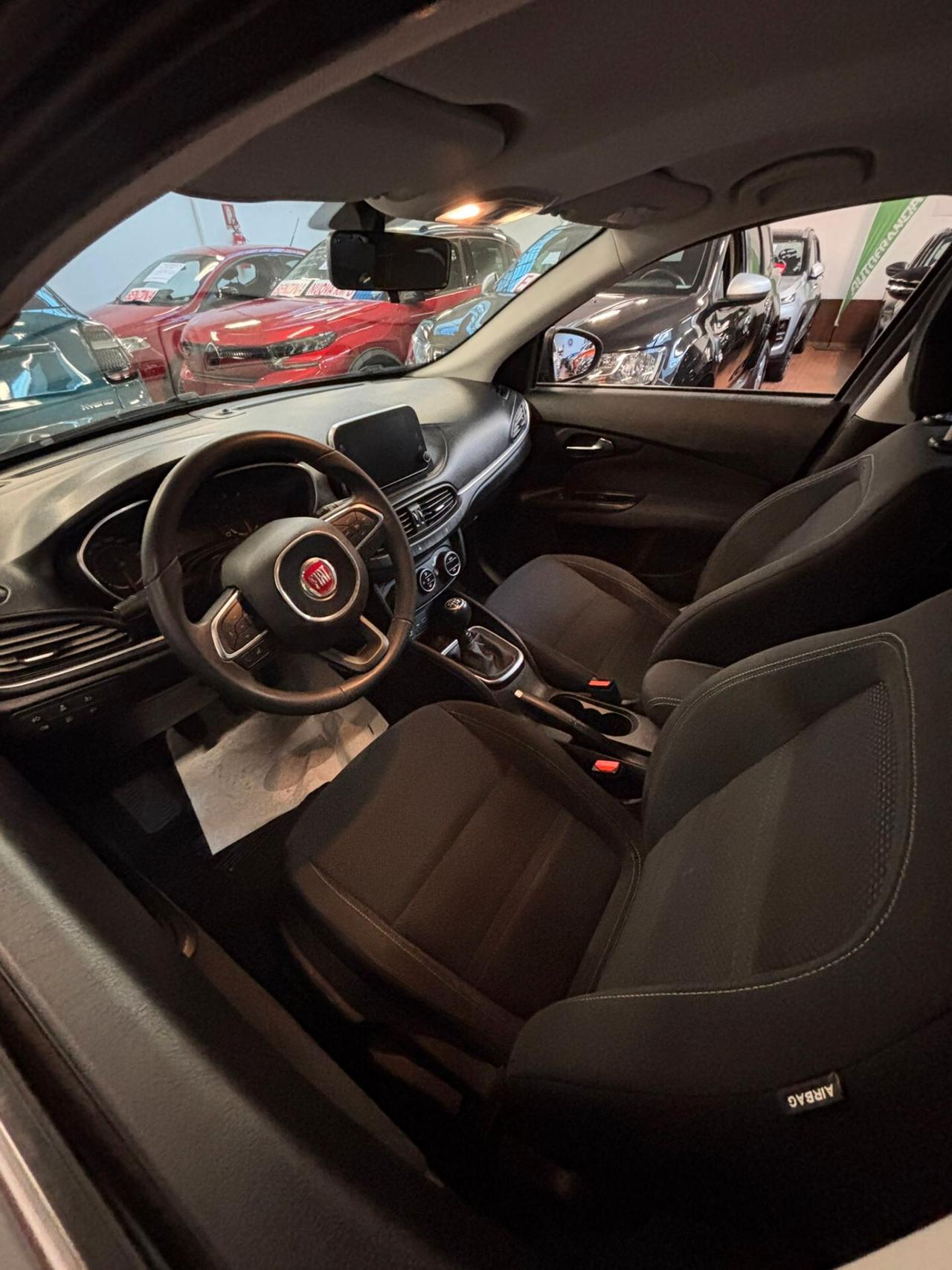 Fiat Tipo 1.6 Mjt S&S SW Lounge